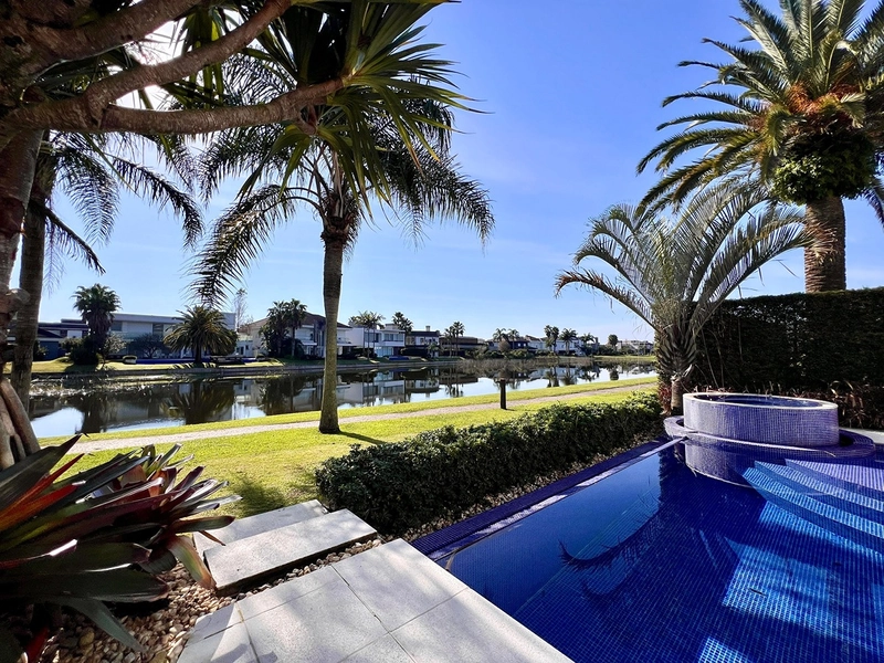 Sobrado à venda no condomínio Bosques de Atlântida: 49ª foto da galeria de imagens do imóvel