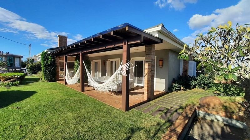 Casa á venda no Condomínio Atlântico Villas Club: 2ª foto da galeria de imagens do imóvel