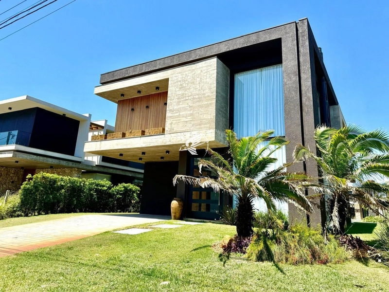 Sobrado beira lago à venda no condomínio Celebration Condominium Club: 34ª foto da galeria de imagens do imóvel