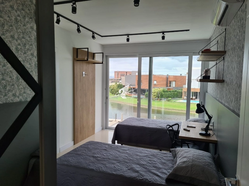 Casa Beira Lago à venda no condomínio Enseada Lagos em Xangri-Lá: 22ª foto da galeria de imagens do imóvel