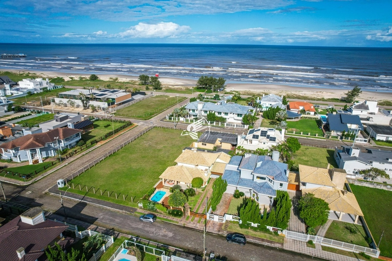 Casa à venda em Atlântida: 4ª foto da galeria de imagens do imóvel