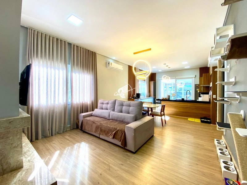 Casa térrea à venda no condomínio Riviera em Xangri-Lá: 2ª foto da galeria de imagens do imóvel