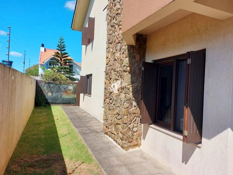 Casa à venda em Xangri-Lá: 4ª foto da galeria de imagens do imóvel