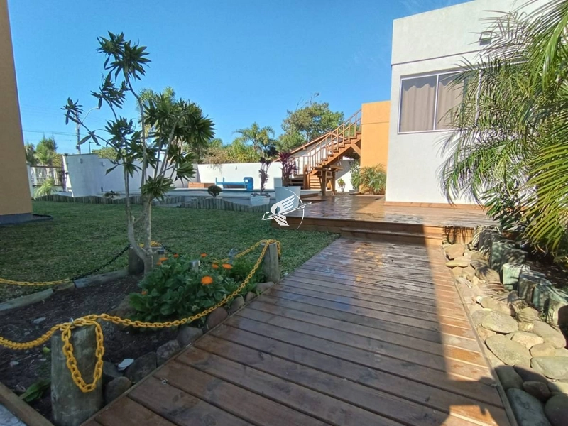 Casa à venda em Atlântida: 5ª foto da galeria de imagens do imóvel