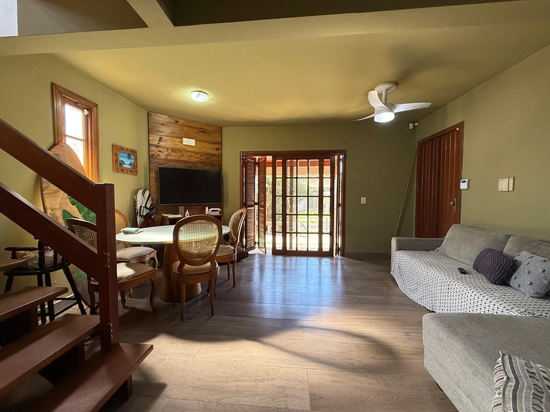 Sobrado à venda em Rainha do Mar - Xangri-Lá: 2ª foto da galeria de imagens do imóvel