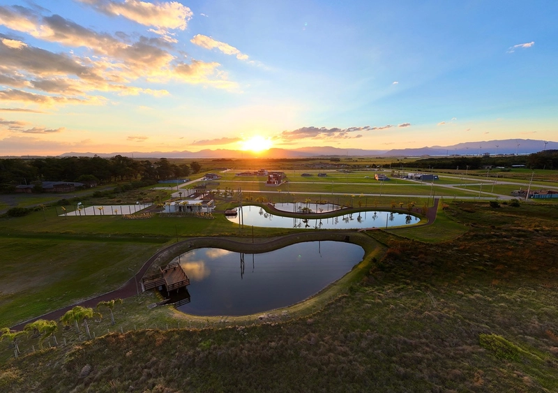 Lote Santorini a venda : 2ª foto da galeria de imagens do imóvel