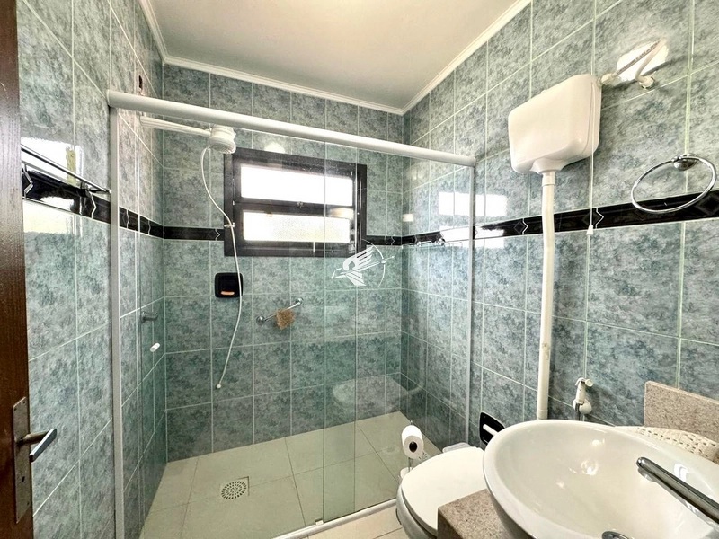 Casa para aluguel no Centro de Xangri-Lá!: 9ª foto da galeria de imagens do imóvel