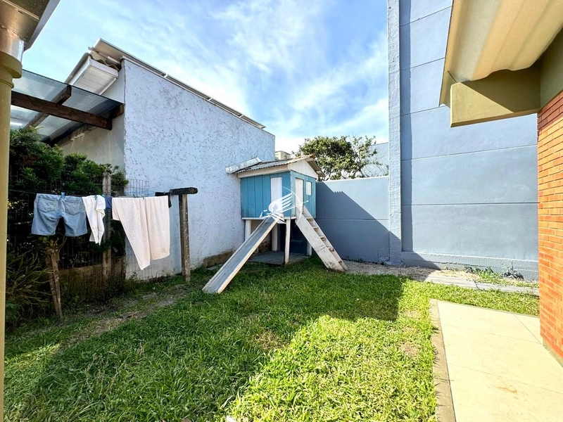 Casa para aluguel no Centro de Xangri-Lá!: 14ª foto da galeria de imagens do imóvel