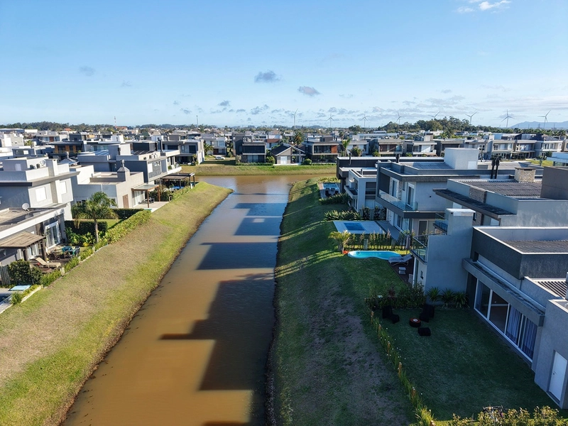 Casa térrea beira lago no condomínio Capão Ilhas Resort: 26ª foto da galeria de imagens do imóvel