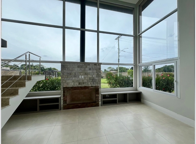 Sobrado beira lago no condomínio Capão Ilhas Resort: 3ª foto da galeria de imagens do imóvel