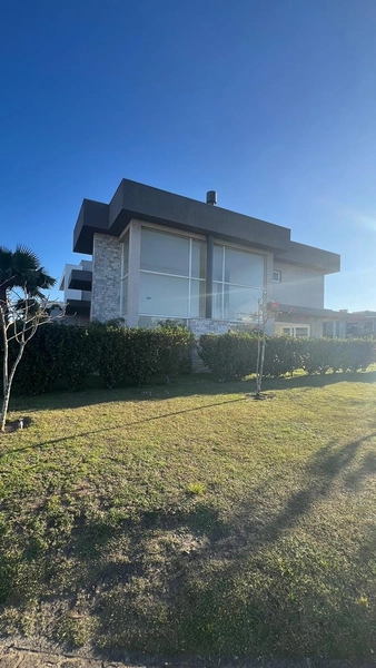 Sobrado beira lago no condomínio Capão Ilhas Resort: 31ª foto da galeria de imagens do imóvel