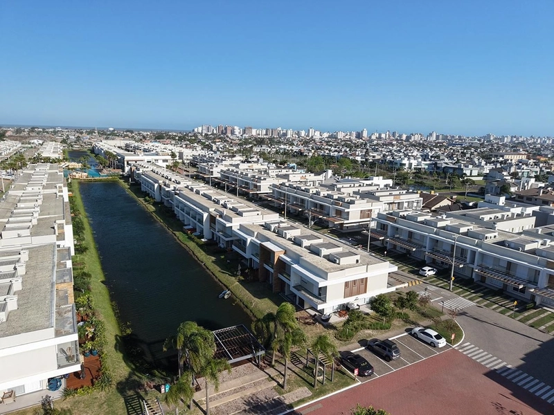 Sobrado beira lago à venda no condomínio Murano em Capão da Canoa: 39ª foto da galeria de imagens do imóvel