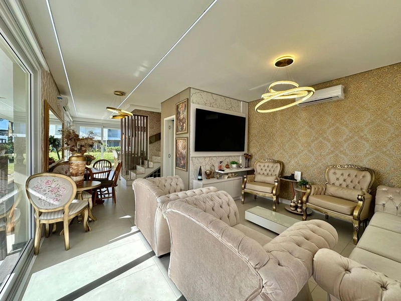 Sobrado beira lago à venda no condomínio Murano em Capão da Canoa: 3ª foto da galeria de imagens do imóvel