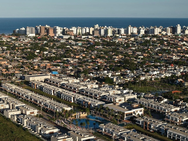 Sobrado beira lago à venda no condomínio Murano em Capão da Canoa: 43ª foto da galeria de imagens do imóvel