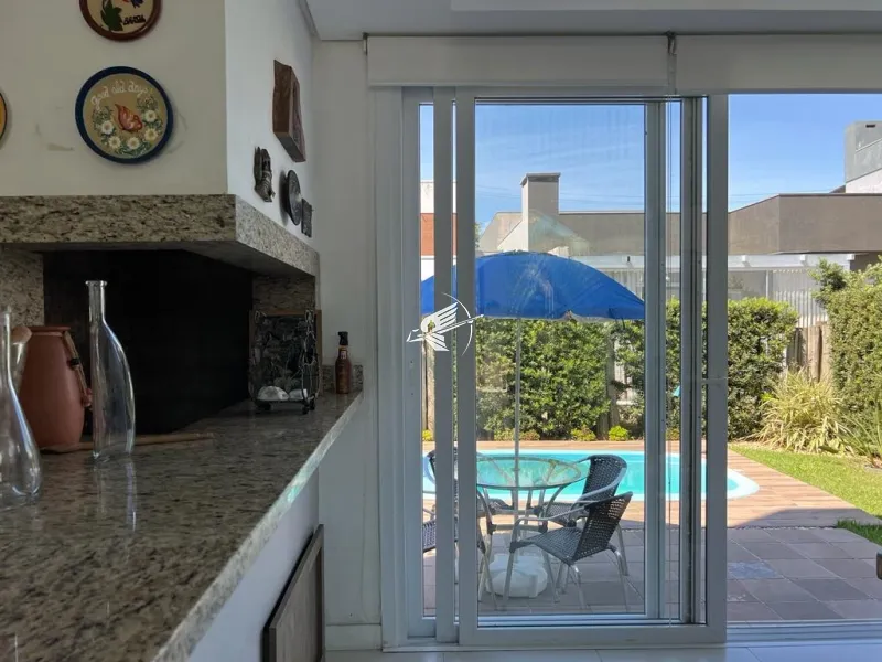 Casa à venda no condomínio Las palmas: 2ª foto da galeria de imagens do imóvel