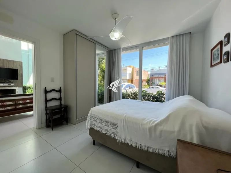 Casa à venda no condomínio Las palmas: 31ª foto da galeria de imagens do imóvel