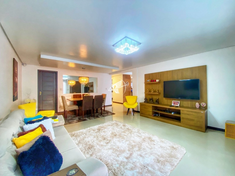 Casa á venda em Xangri-Lá: 2ª foto da galeria de imagens do imóvel
