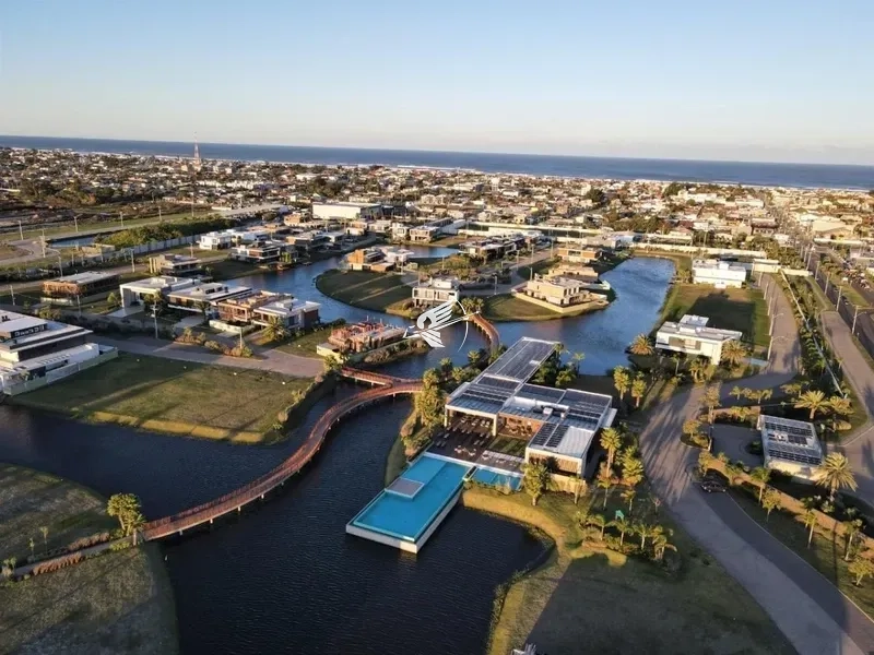 Sobrado à venda no Condomínio Sense em Xangri-Lá: 4ª foto da galeria de imagens do imóvel