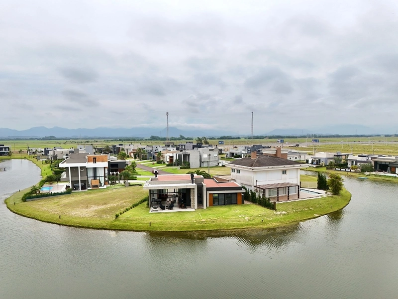 Casa à venda condomínio Riviera em Xangri-Lá: 3ª foto da galeria de imagens do imóvel