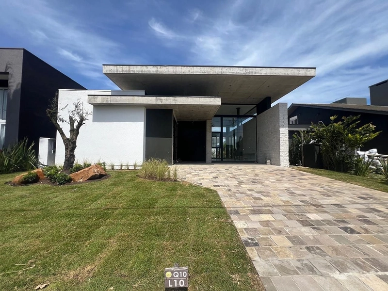 Casa à venda no condomínio Dubai Resort - Capão da Canoa: 1ª foto da galeria de imagens do imóvel