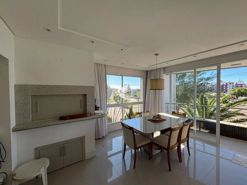 Apartamento à venda em Atlântida: 1ª foto da galeria de imagens do imóvel