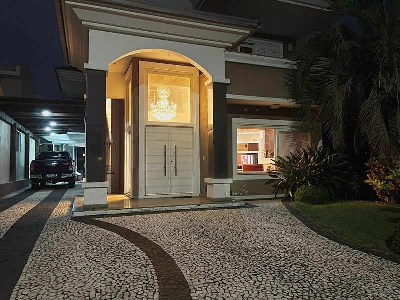 Sobrado à venda no condomínio Condado de Capão: 2ª foto da galeria de imagens do imóvel