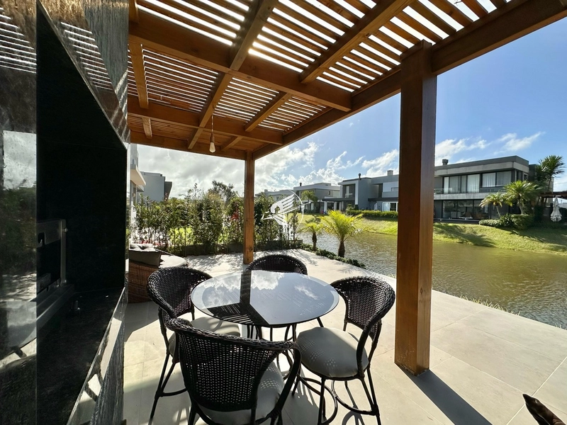 Casa beira lago à venda no condomínio Capão Ilhas Resort: 10ª foto da galeria de imagens do imóvel