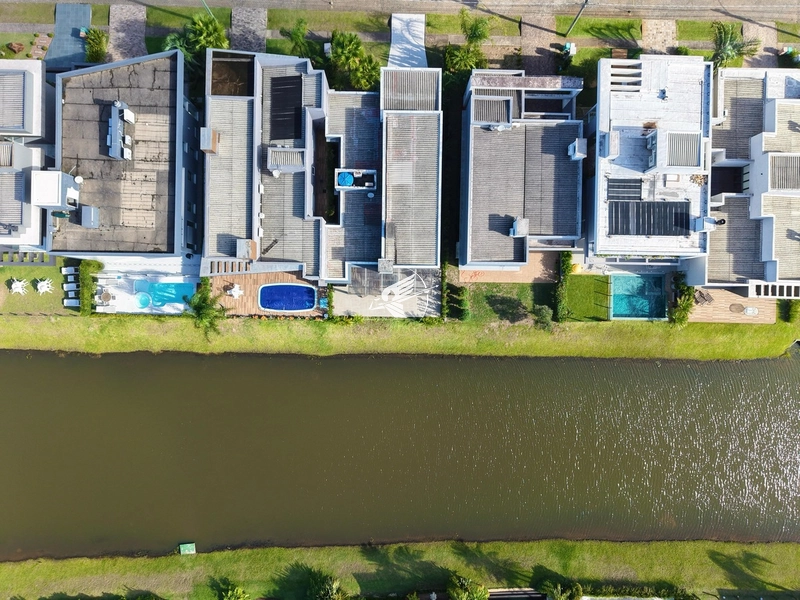 Casa beira lago à venda no condomínio Capão Ilhas Resort: 24ª foto da galeria de imagens do imóvel