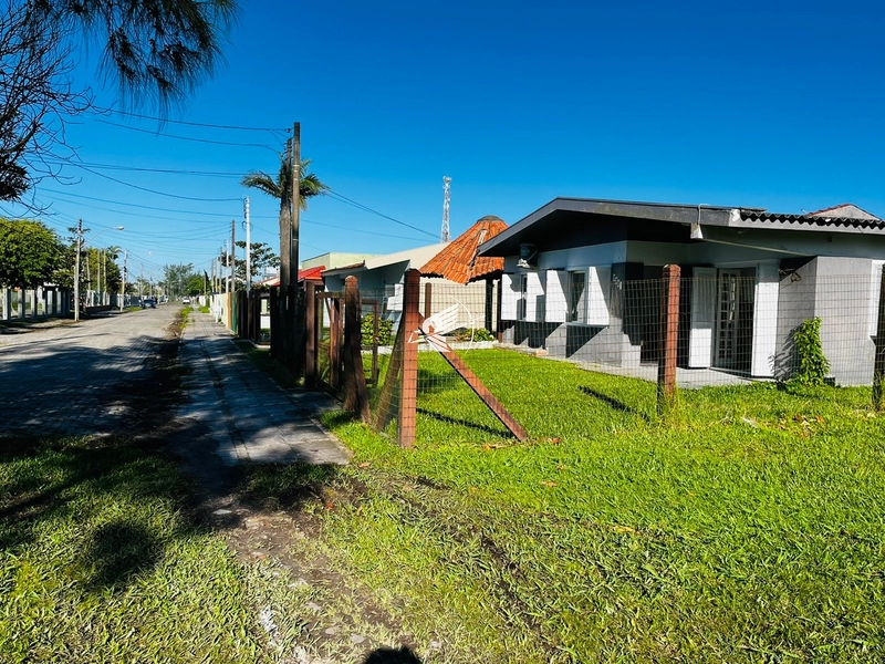 Casa à venda no Centro de Xangri-Lá: 42ª foto da galeria de imagens do imóvel