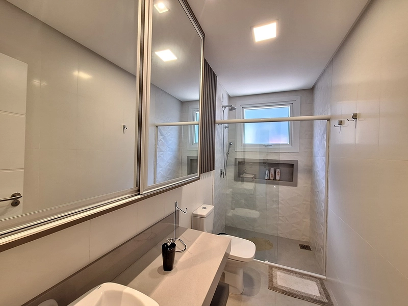 Casa beira lago à venda no condomínio Riviera em Xangri-Lá: 46ª foto da galeria de imagens do imóvel
