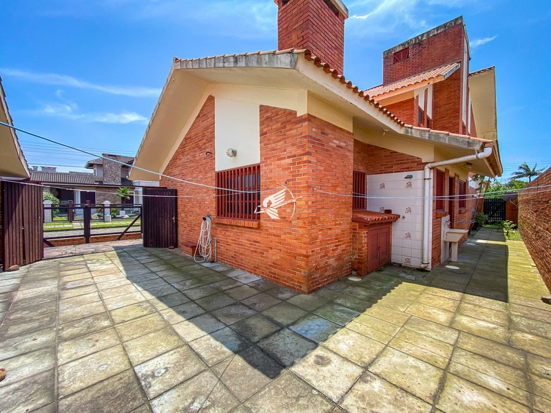 Sobrado à venda no Centro de Xangri-Lá: 43ª foto da galeria de imagens do imóvel