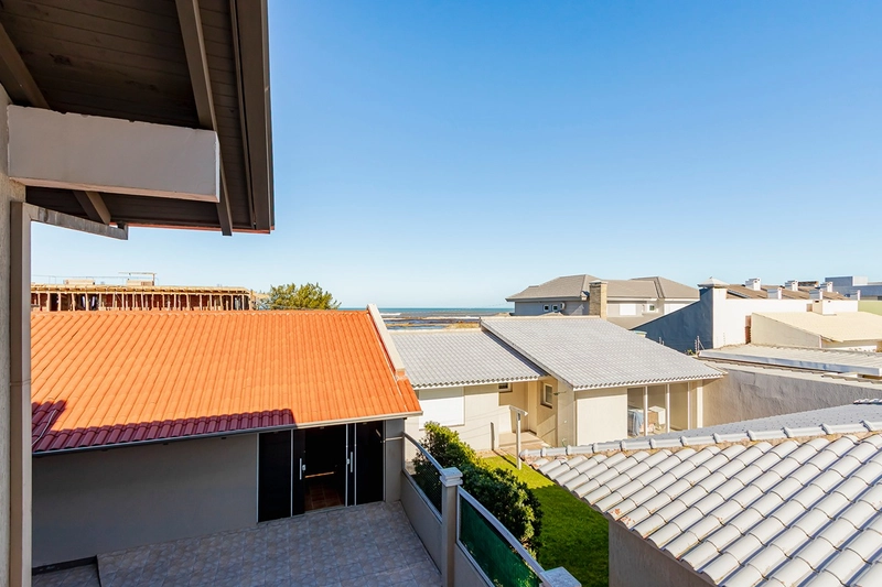 Sobrado à venda no Centro de Xangri-Lá: 31ª foto da galeria de imagens do imóvel