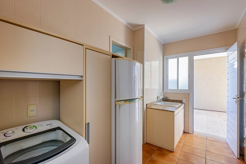 Sobrado à venda no Centro de Xangri-Lá: 20ª foto da galeria de imagens do imóvel