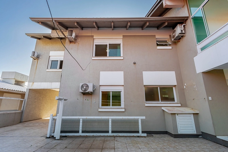 Sobrado à venda no Centro de Xangri-Lá: 60ª foto da galeria de imagens do imóvel