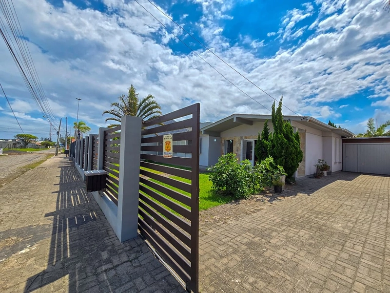 Casa à venda em Atlântida - Xangri-Lá: 3ª foto da galeria de imagens do imóvel