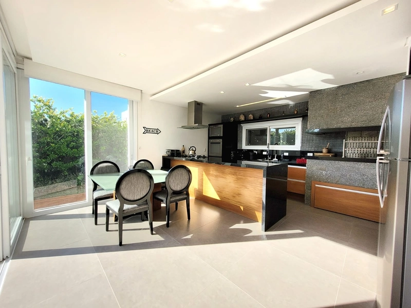 Sobrado à venda no condomínio La Plage em Xangri-Lá: 5ª foto da galeria de imagens do imóvel