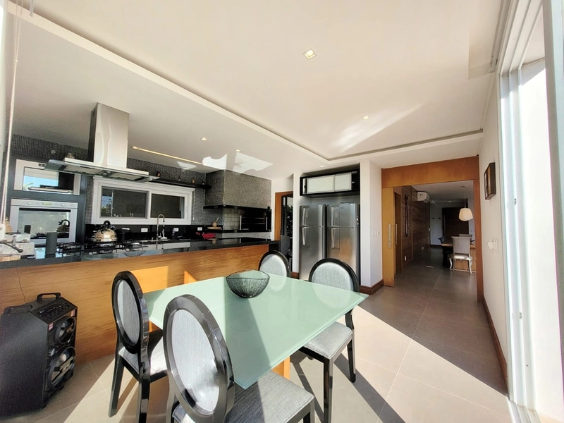 Sobrado à venda no condomínio La Plage em Xangri-Lá: 6ª foto da galeria de imagens do imóvel