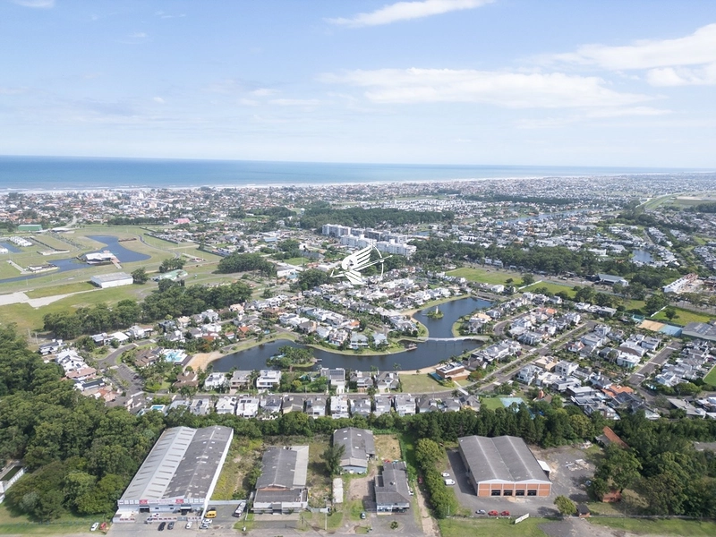 Casa à venda no Condomínio Porto Coronado em Xangri-Lá: 2ª foto da galeria de imagens do imóvel