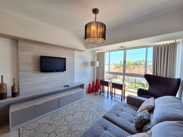 Apartamento à venda no Centro de Xangri-Lá: 1ª foto da galeria de imagens do imóvel