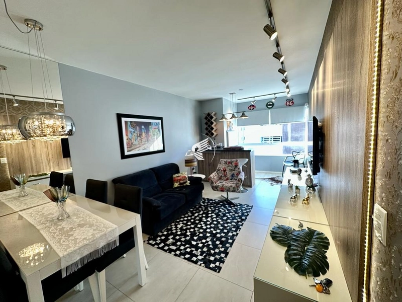 Apartamento á venda no bairro Navegantes, Frente leste Próximo a praça: 2ª foto da galeria de imagens do imóvel