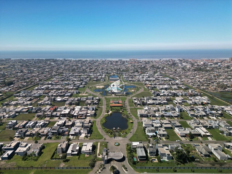 Casa á venda no Condomínio Dubai: 2ª foto da galeria de imagens do imóvel