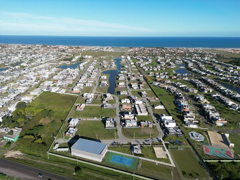 Lote/Terreno frente lago no condomínio Sunset : 37ª foto da galeria de imagens do imóvel