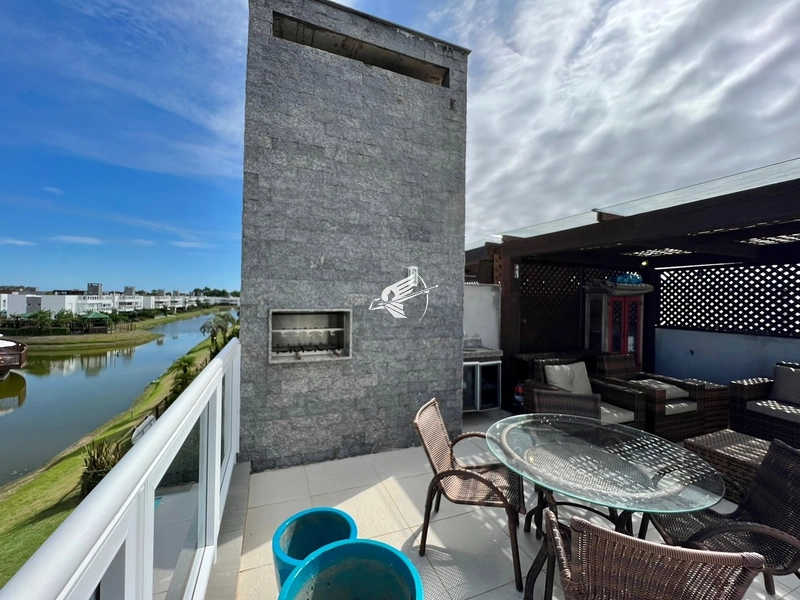 Apartamento á venda no Condomínio Rossi: 2ª foto da galeria de imagens do imóvel