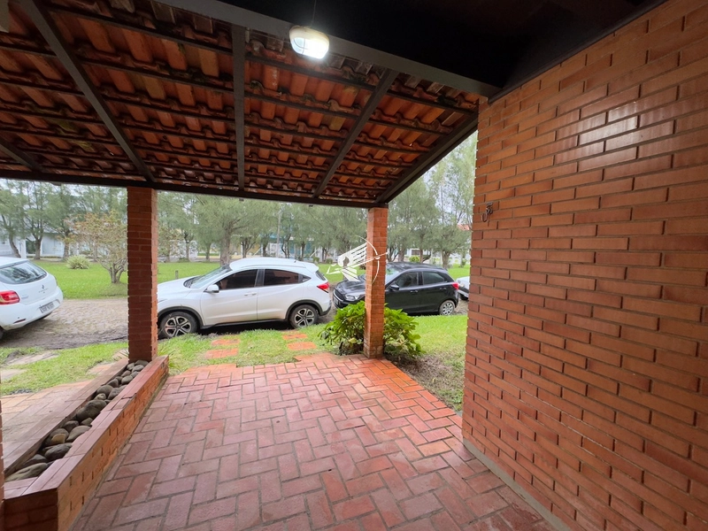 Duplex à venda no Centro de Xangri-Lá: 2ª foto da galeria de imagens do imóvel