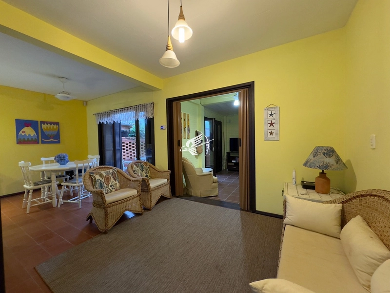 Duplex à venda no Centro de Xangri-Lá: 3ª foto da galeria de imagens do imóvel