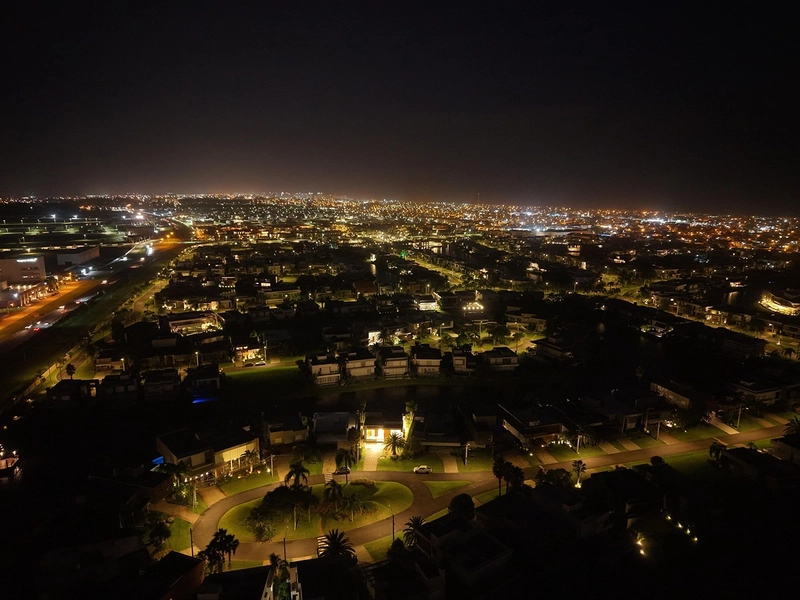 Sobrado Beira lago a venda ! : 45ª foto da galeria de imagens do imóvel