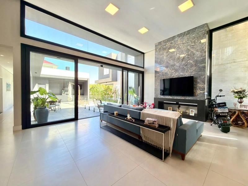 Casa à venda no Condomínio Velas da Marina: 4ª foto da galeria de imagens do imóvel