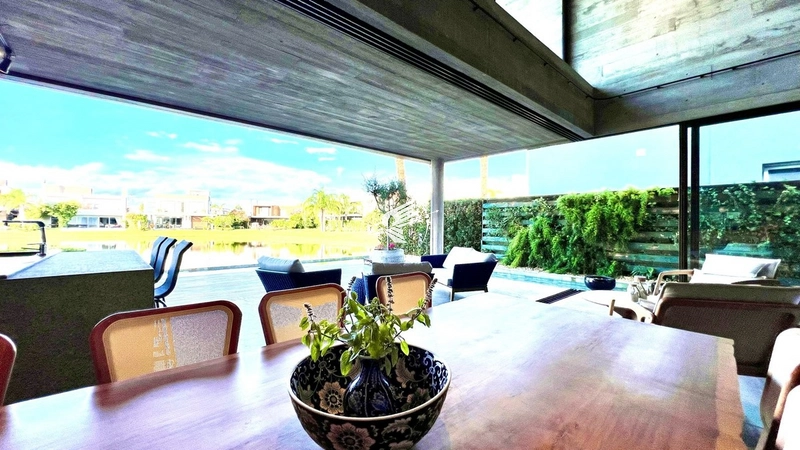 Casa Beira Lago à venda no condomínio Enseada Lagos - Xangri-Lá: 42ª foto da galeria de imagens do imóvel