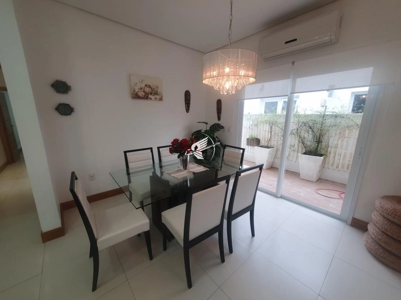 Casa á venda no condomínio Condado de Capão: 2ª foto da galeria de imagens do imóvel
