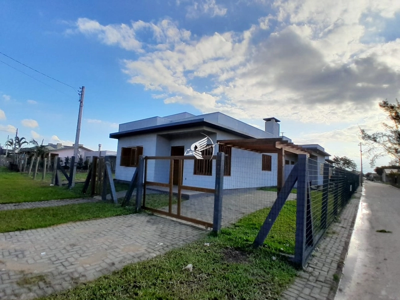 Casas à venda em Rainha do Mar - Xangri-Lá: 1ª foto da galeria de imagens do imóvel